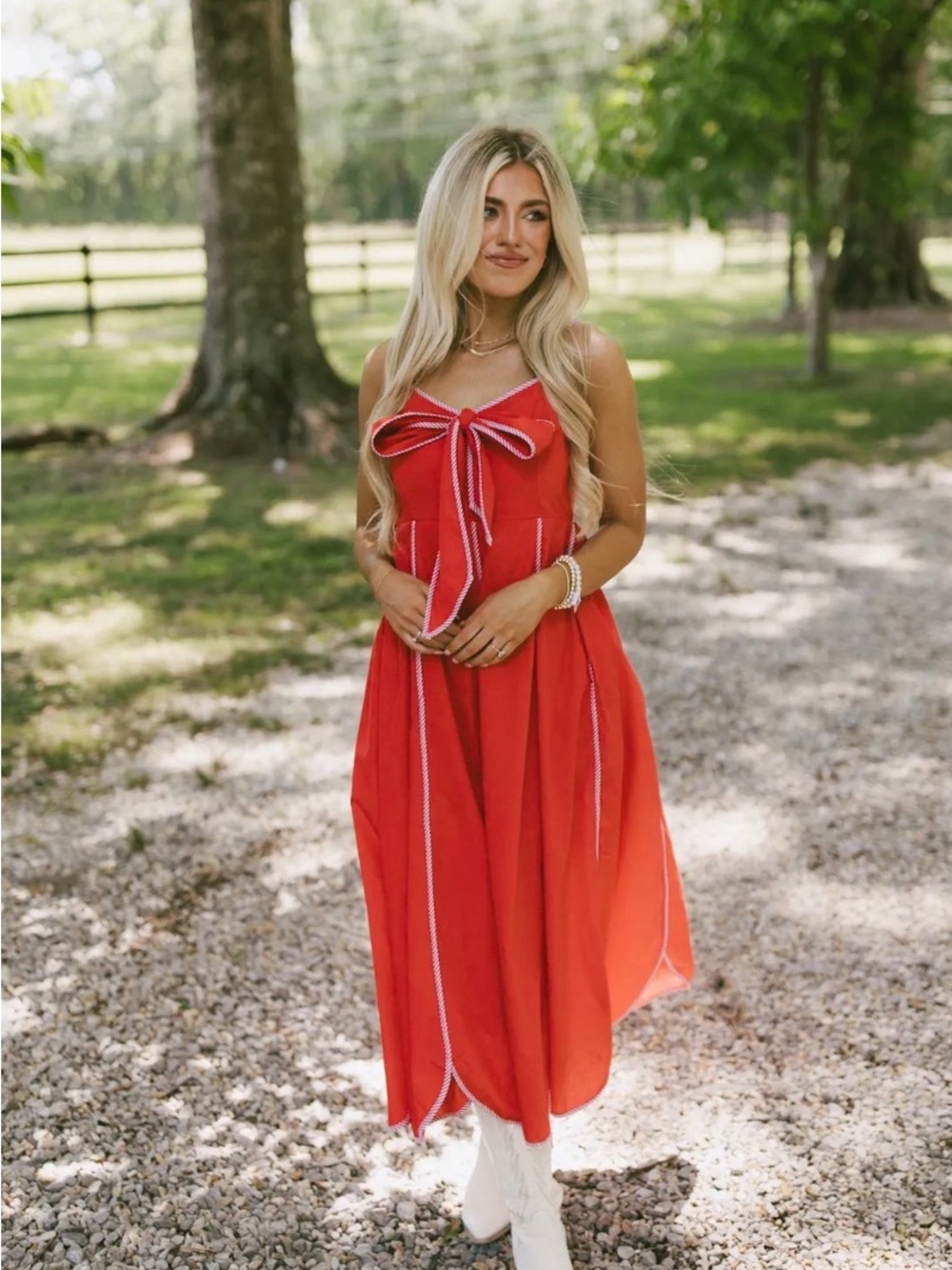 entro Red Bow-Front Scalloped Hem Midi Dress